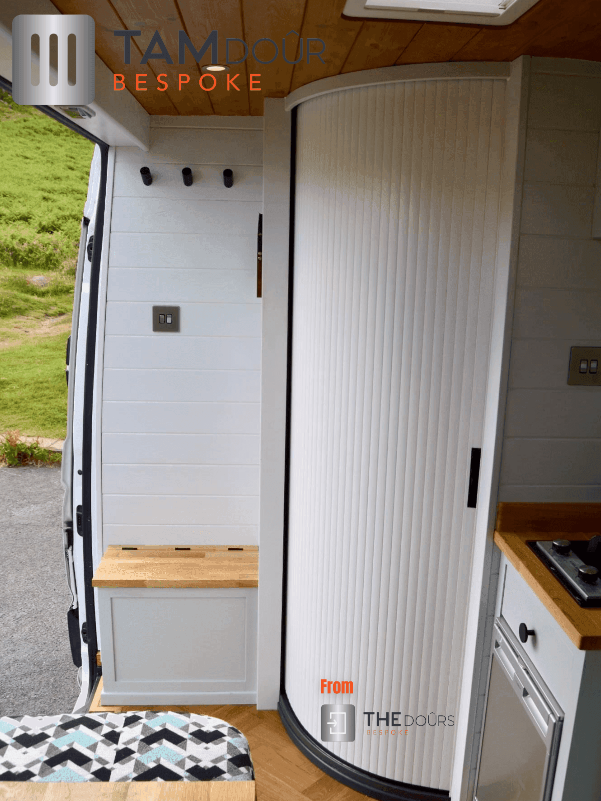Tambour White Door Kit - WHITE HANDLE 1000mm to 1400mm tall