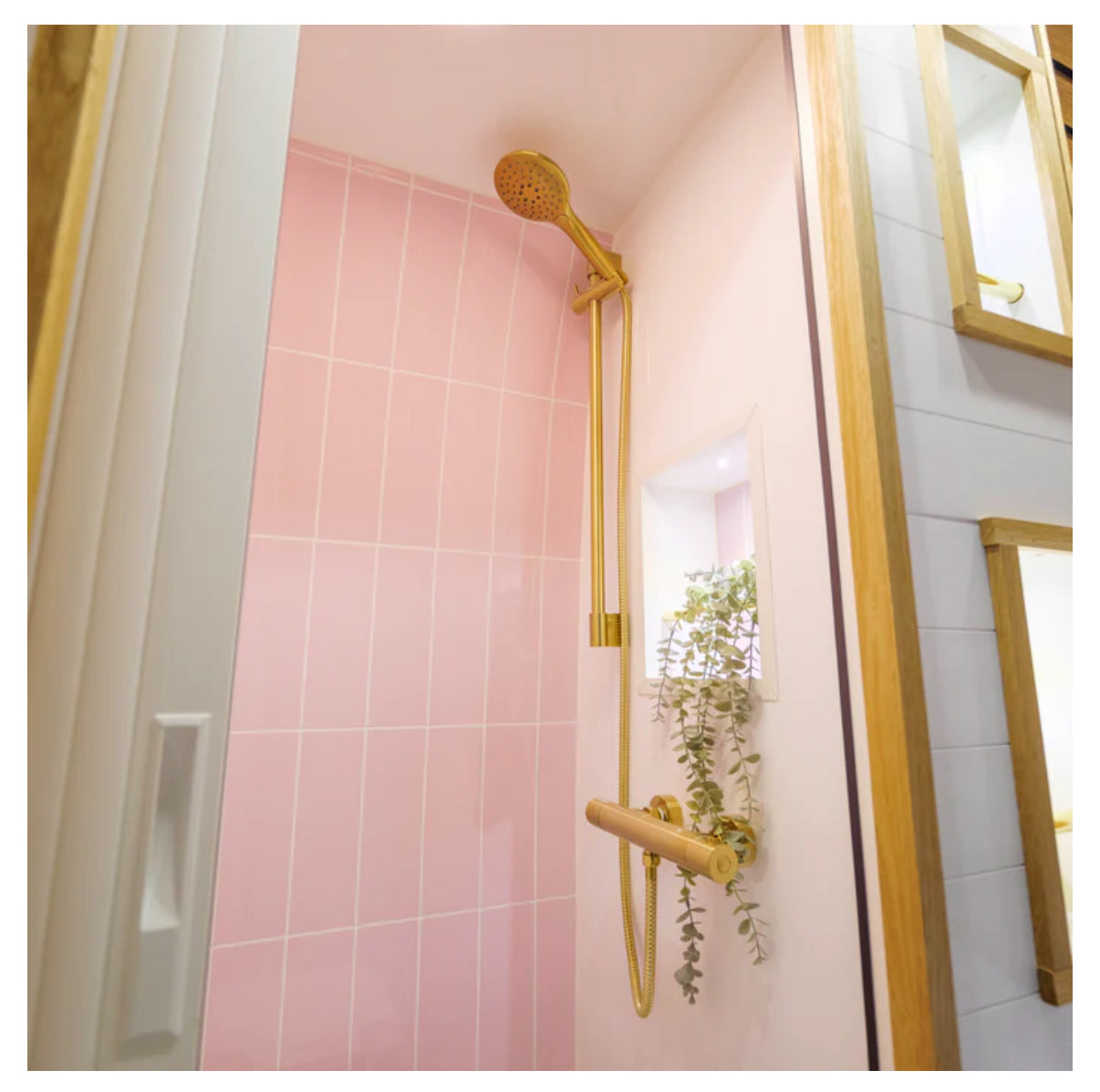 TAMdoûr Tambour Door Kit Cut 1850mm x 700mm with Flex Track for Straight Slide with 90 degree turn or Curved Close Finish