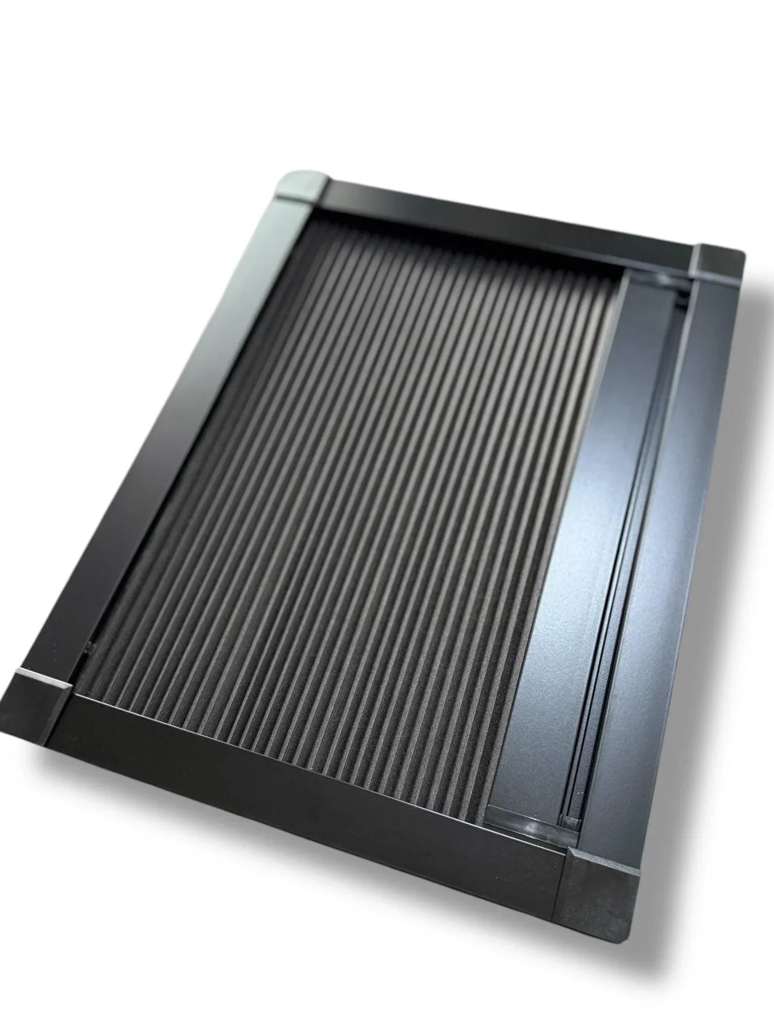 ROLdour – Maßanfertigung. Bestellen Sie jede Patronenlänge in mm bis max. 2000 mm x jede Schienenlänge in mm bis max. 1000 mm (Gesamtgröße bis zu den Außenkanten des Rahmens).