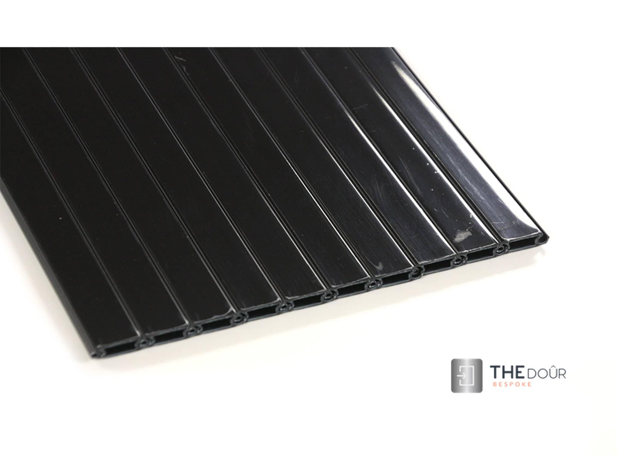 Tambour Door 1 x 1000mm x 20mm x 8mm Slat – High Gloss Black or Silver - TAMdoûr Universal