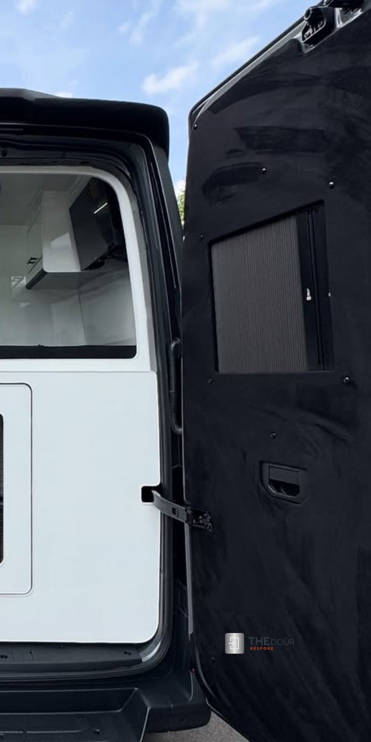 WINdoûr DUO Made to Measure Honeycomb Insulation Complete Blackout Blind & or Net up to 999mm Tall x up to 999mm Wide