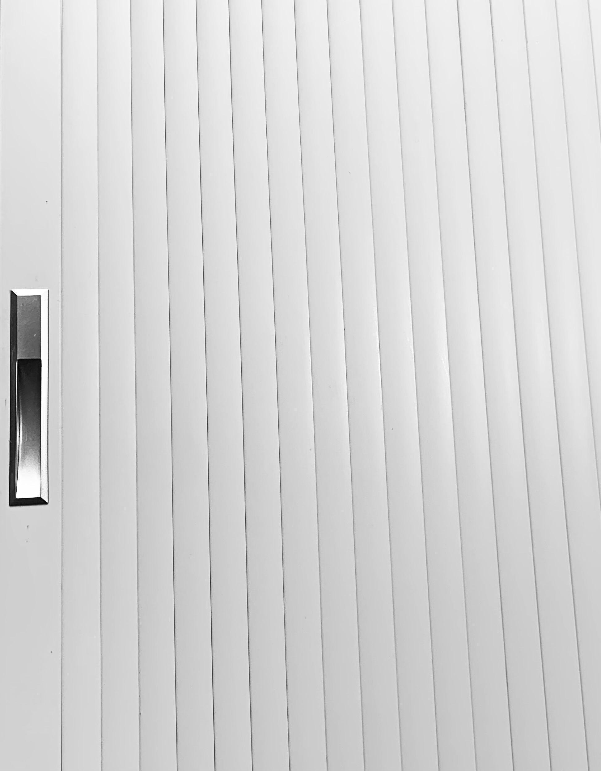 Tambour Door White Door kit - Silver handle 1500mm to 2000mm tall options-TAMdour-Black door,door,shower,shower door,Tambour door,Tambour shower door,White door,white door with sliver handle