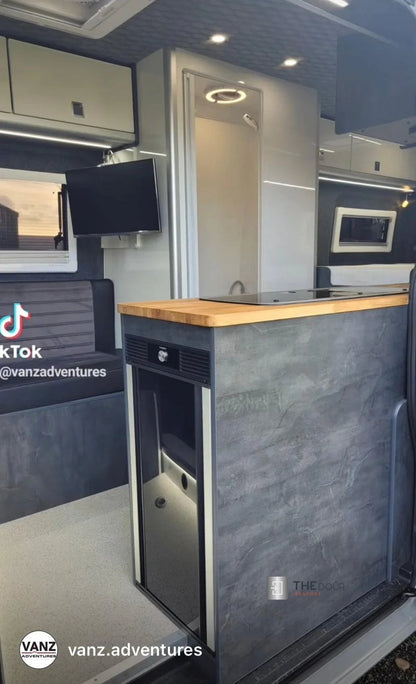 ROLdoûr Bespoke Made Shower Door for VANZ ADVENTURE Shower Cubicle’s 1770mm x 565mm