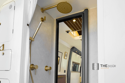 ROLdour Duschtür-Set, glänzend schwarz, einziehbar, wasserdicht, für Wohnmobile und Wohnmobile, Tambour-Alternative