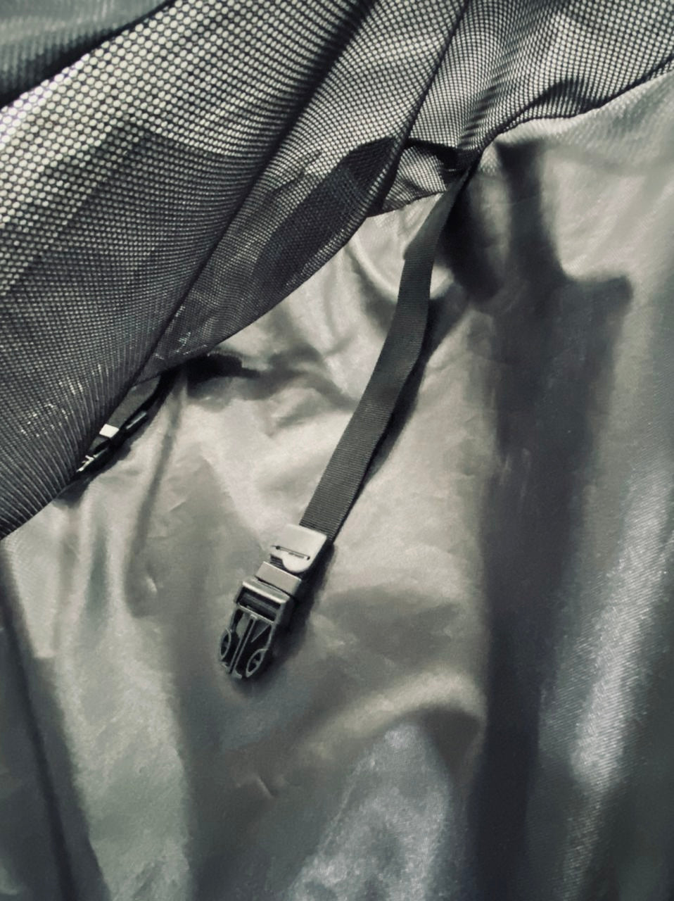 A GRADE / RETURN AS NEW VANdoûr Universal Campervan 4 in 1 Mosquito / Fly Net + Privacy Layer Med/Large