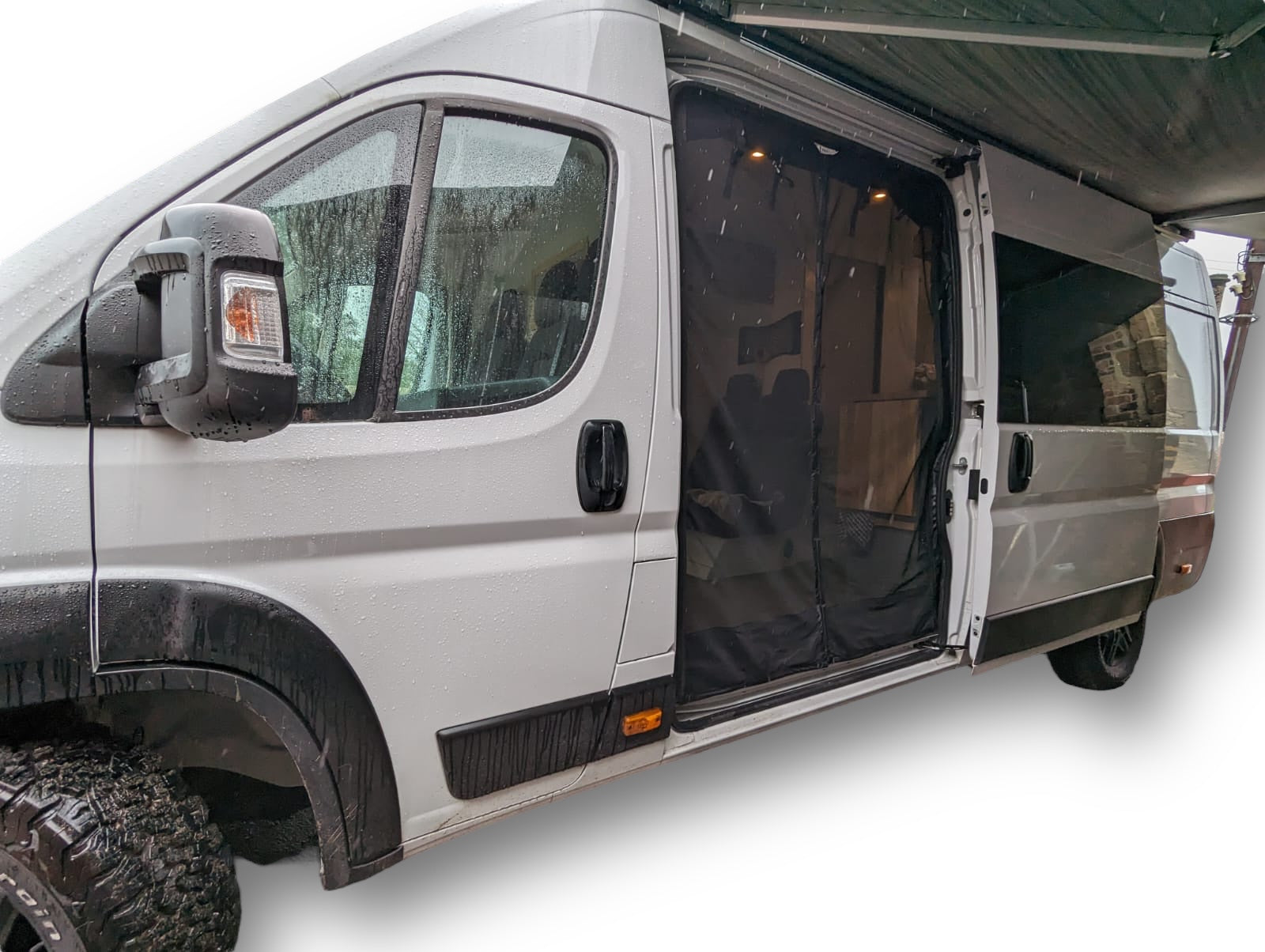 A GRADE / RETURN AS NEW VANdoûr Universal Campervan 4 in 1 Mosquito / Fly Net + Privacy Layer Med/Large